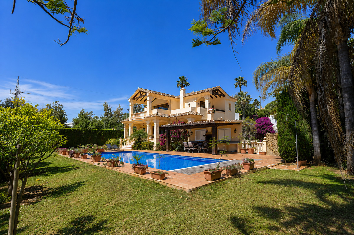 5 bedroom Villas for sale in La Quinta – R5408953 5 bedroom Villas for sale in La Quinta – R5408953