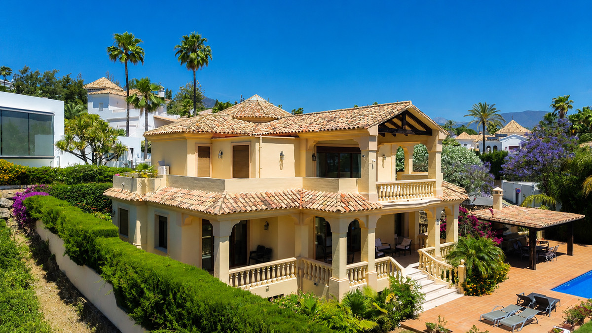 5 bedroom Villas for sale in La Quinta – R5408953 5 bedroom Villas for sale in La Quinta – R5408953
