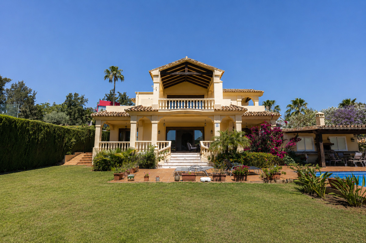 5 bedroom Villas for sale in La Quinta – R5408953 5 bedroom Villas for sale in La Quinta – R5408953