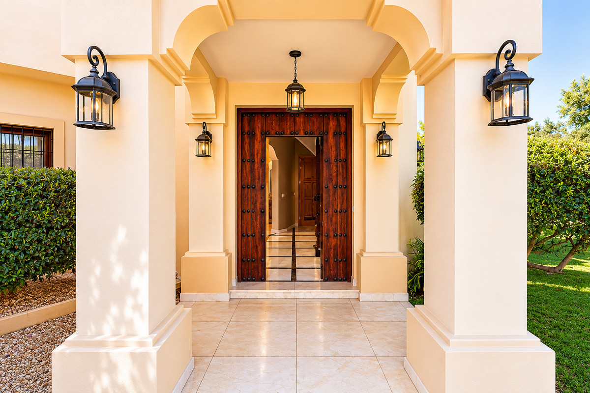 5 bedroom Villas for sale in La Quinta – R5408953 5 bedroom Villas for sale in La Quinta – R5408953