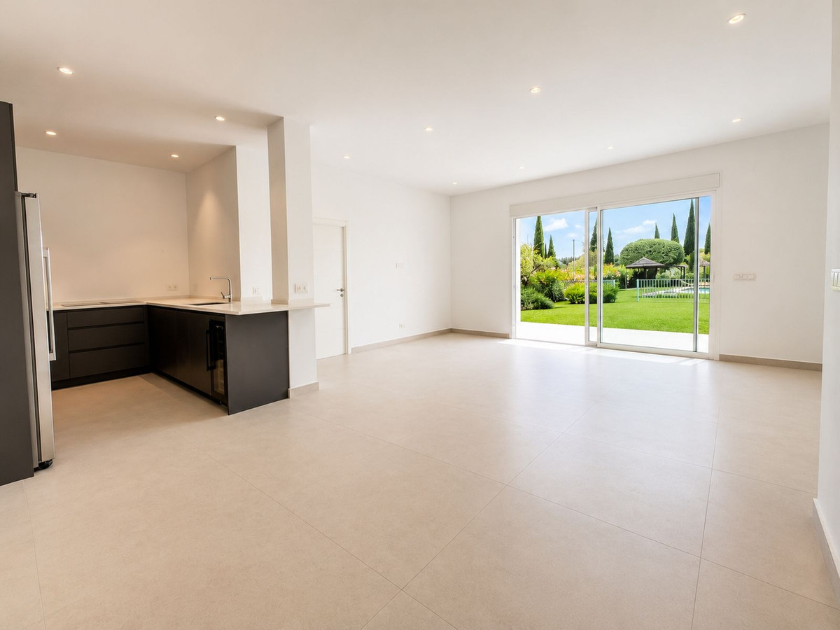 2 bedroom Apartments for sale in Los Flamingos – R5463820 2 bedroom Apartments for sale in Los Flamingos – R5463820