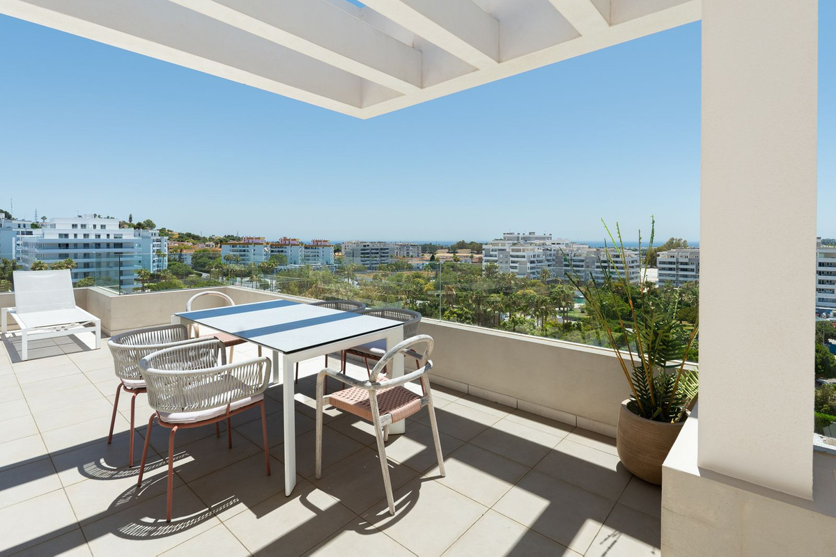 4 bedroom Penthouses for sale in Nueva Andalucía – R5431927 4 bedroom Penthouses for sale in Nueva Andalucía – R5431927