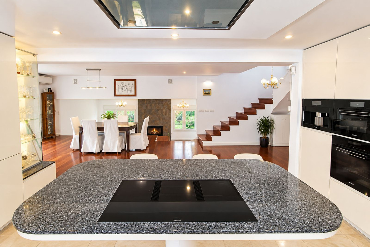 Villas de 3 dormitorios en venta en El Rosario – R5477800 Villas de 3 dormitorios en venta en El Rosario – R5477800