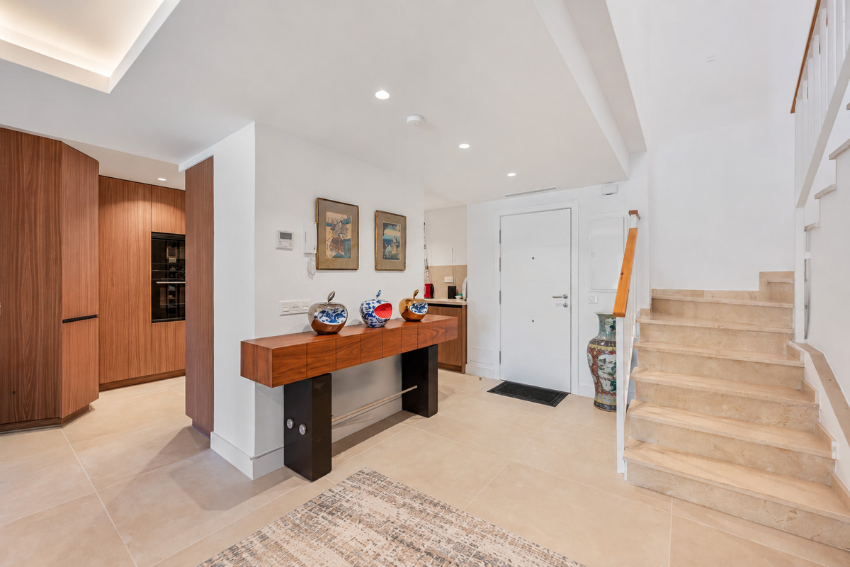 Apartamentos de 4 dormitorios en venta en Guadalmina Alta – R5481061 Apartamentos de 4 dormitorios en venta en Guadalmina Alta – R5481061
