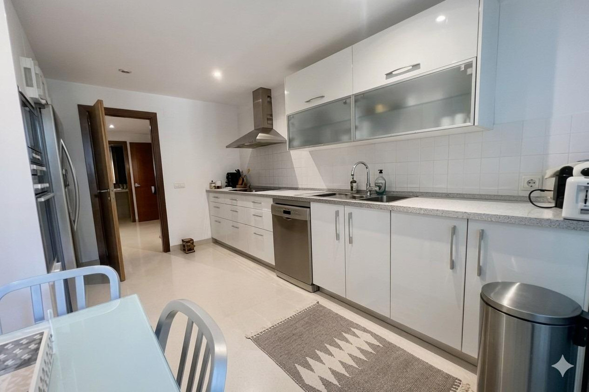Aticos de 4 dormitorios en venta en Marbella – R5362378 Aticos de 4 dormitorios en venta en Marbella – R5362378