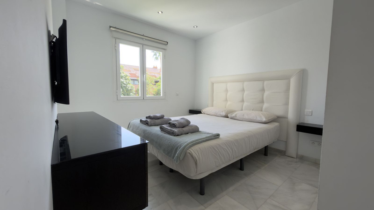 2 bedroom Apartments for sale in Puerto Banús – R5480548 2 bedroom Apartments for sale in Puerto Banús – R5480548