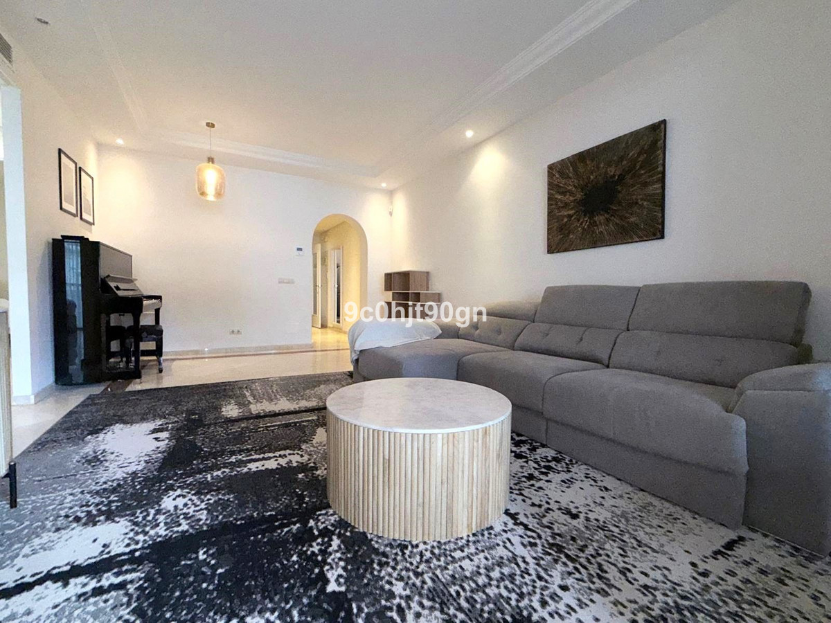 3 bedroom Apartments for sale in Elviria – R5324560 3 bedroom Apartments for sale in Elviria – R5324560