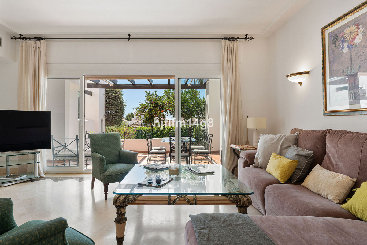3 bedroom Townhouses for sale in Nueva Andalucía – R5394556 3 bedroom Townhouses for sale in Nueva Andalucía – R5394556