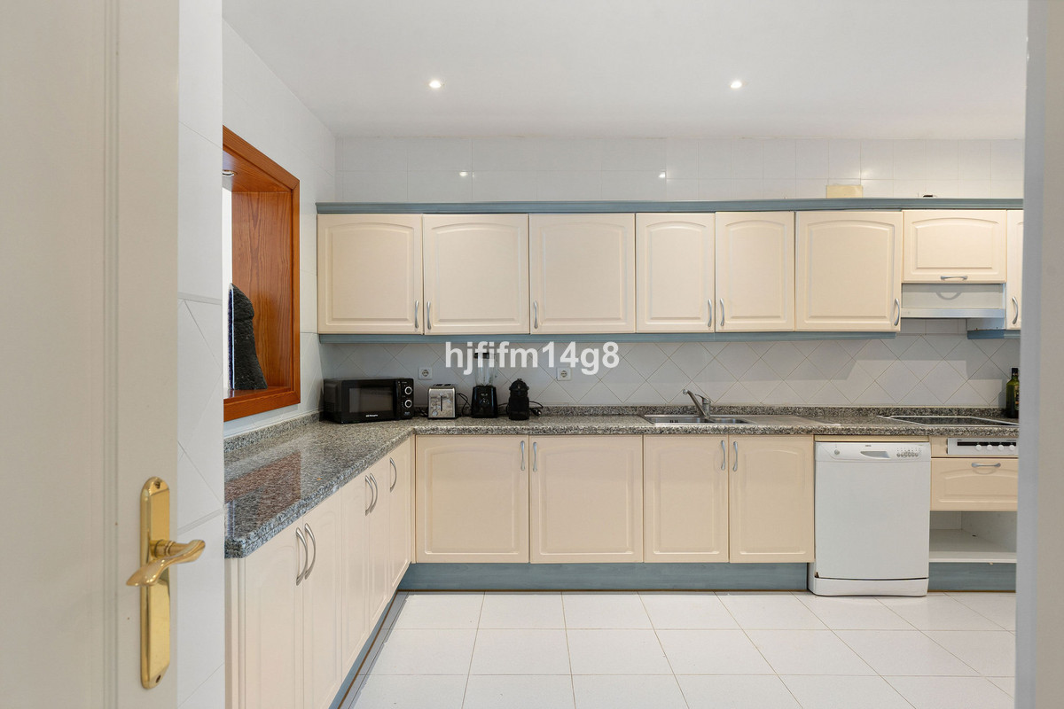 3 bedroom Townhouses for sale in Nueva Andalucía – R5394556 3 bedroom Townhouses for sale in Nueva Andalucía – R5394556
