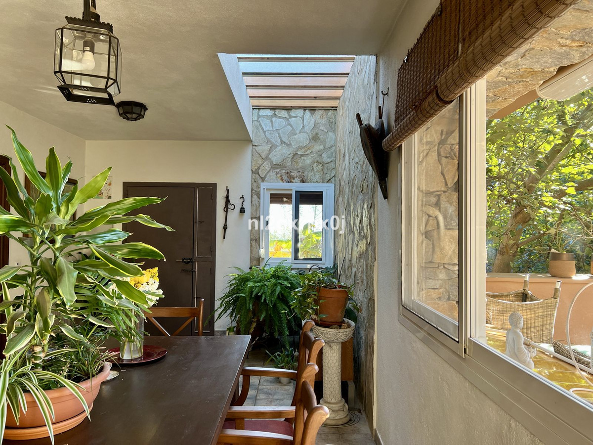 5 bedroom Villas for sale in Marbella – R5316745 5 bedroom Villas for sale in Marbella – R5316745