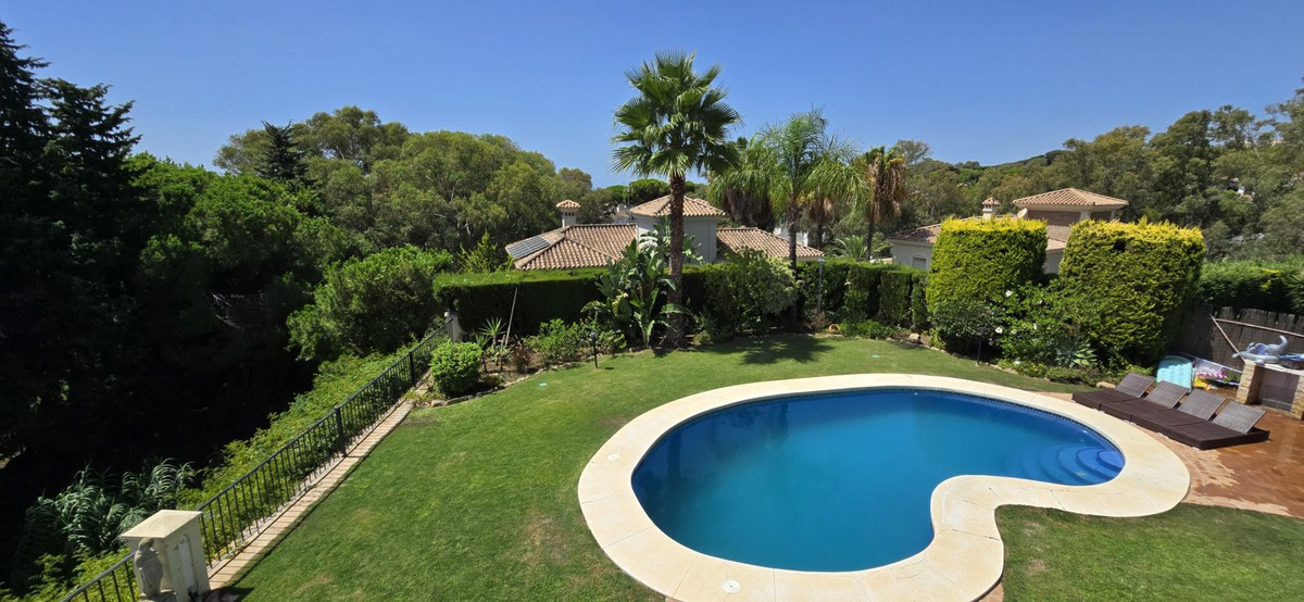 5 bedroom Villas for sale in Calahonda – R5478844 5 bedroom Villas for sale in Calahonda – R5478844