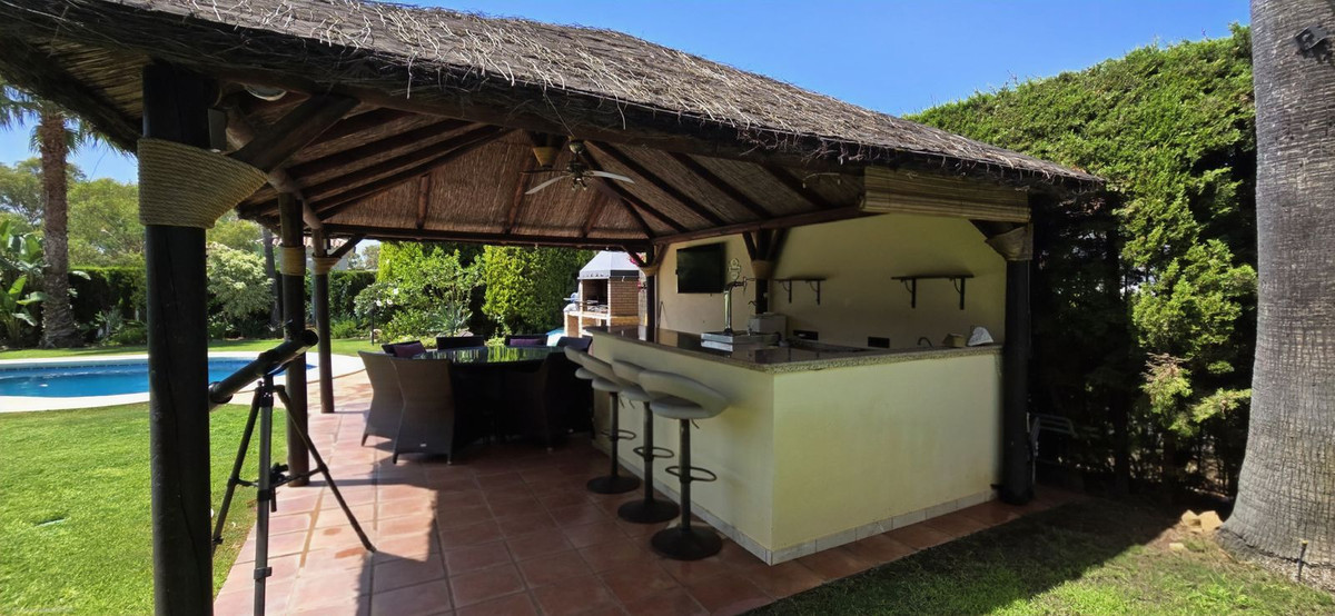 5 bedroom Villas for sale in Calahonda – R5478844 5 bedroom Villas for sale in Calahonda – R5478844