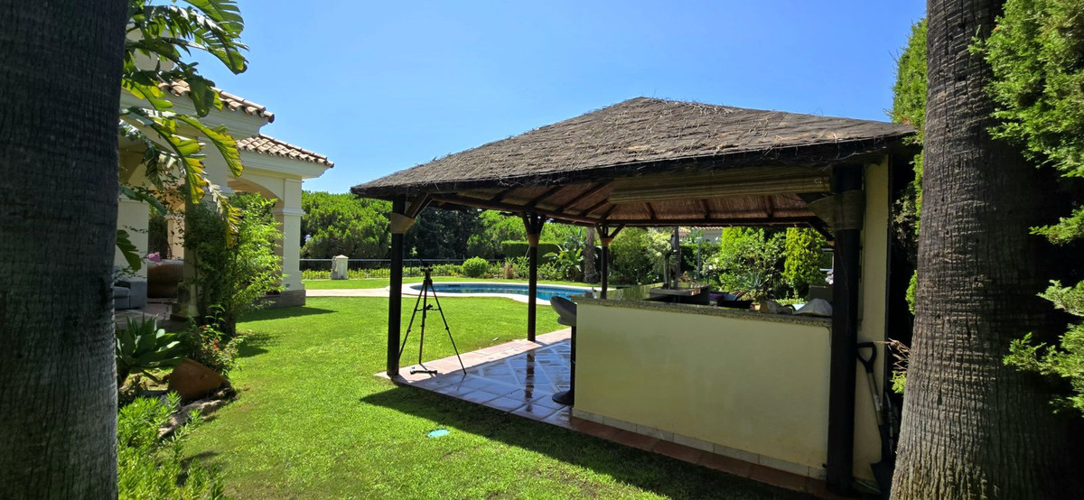 5 bedroom Villas for sale in Calahonda – R5478844 5 bedroom Villas for sale in Calahonda – R5478844