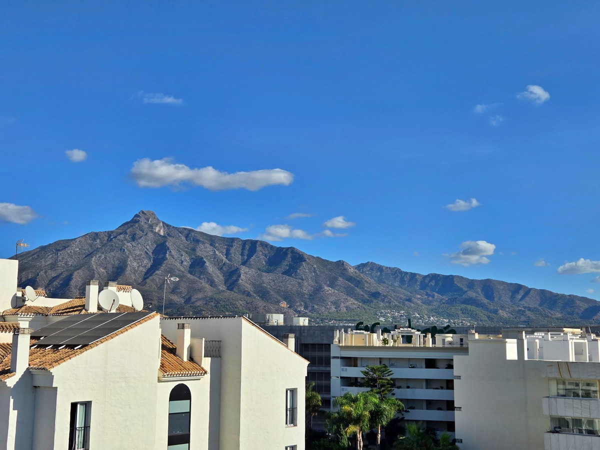 Apartamentos de 2 dormitorios en venta en Puerto Banús – R5192044 Apartamentos de 2 dormitorios en venta en Puerto Banús – R5192044