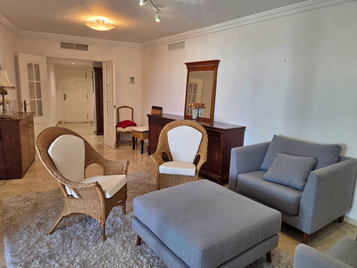Apartamentos de 2 dormitorios en venta en Puerto Banús – R5192044 Apartamentos de 2 dormitorios en venta en Puerto Banús – R5192044