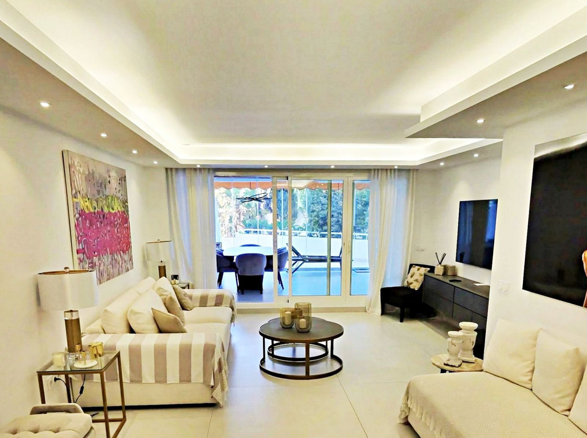 2 bedroom Apartments for sale in Puerto Banús – R5350438 2 bedroom Apartments for sale in Puerto Banús – R5350438