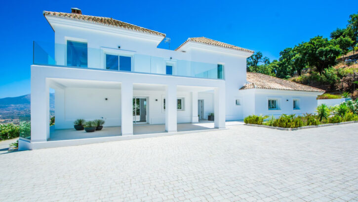 4 bedroom Villas for sale in La Mairena – R5477245 4 bedroom Villas for sale in La Mairena – R5477245 in