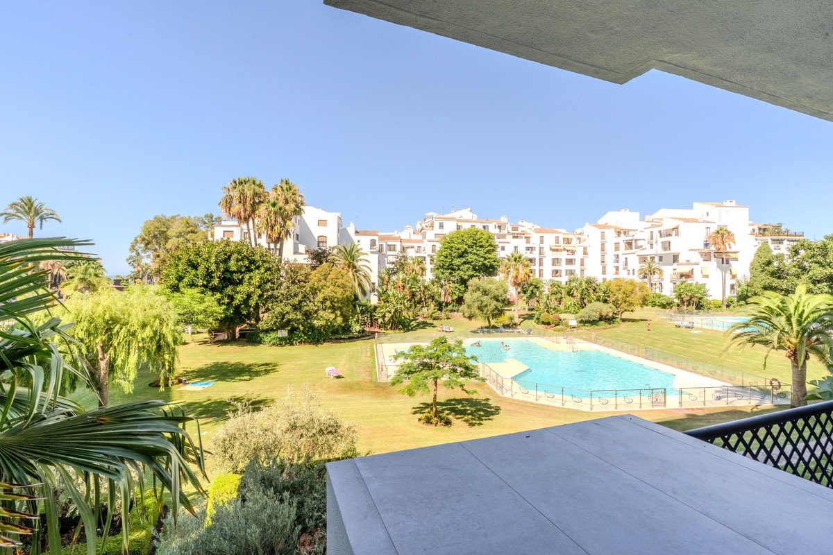 Apartamentos de 2 dormitorios en venta en Puerto Banús – R5461120 Apartamentos de 2 dormitorios en venta en Puerto Banús – R5461120
