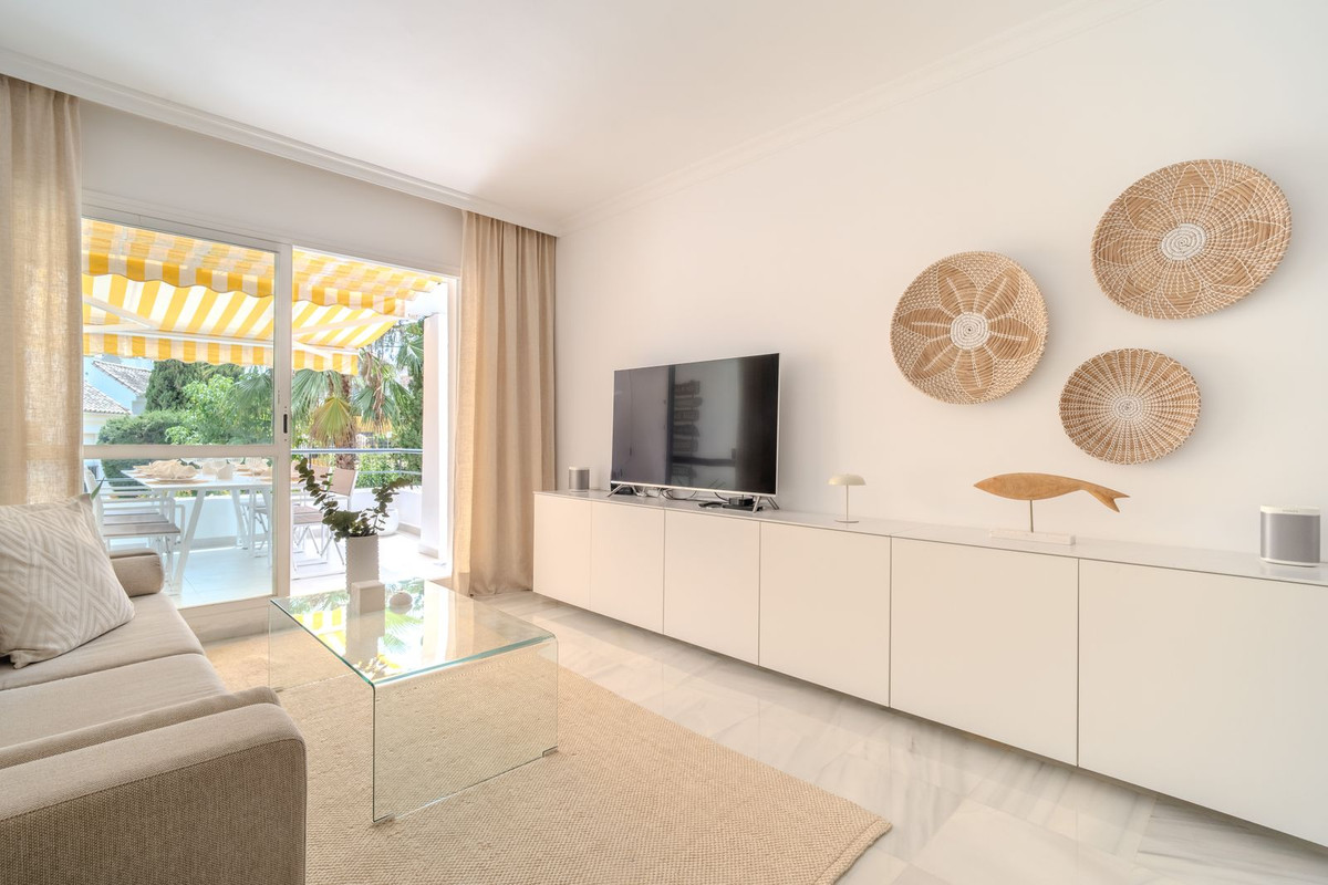 2 bedroom Penthouses for sale in Nueva Andalucía – R5482321 2 bedroom Penthouses for sale in Nueva Andalucía – R5482321