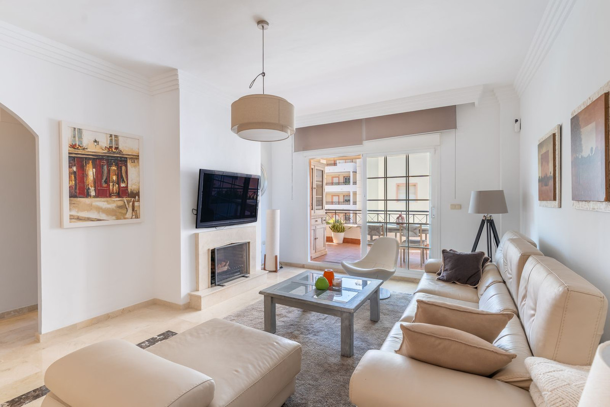3 bedroom Apartments for sale in Nueva Andalucía – R5347081 3 bedroom Apartments for sale in Nueva Andalucía – R5347081