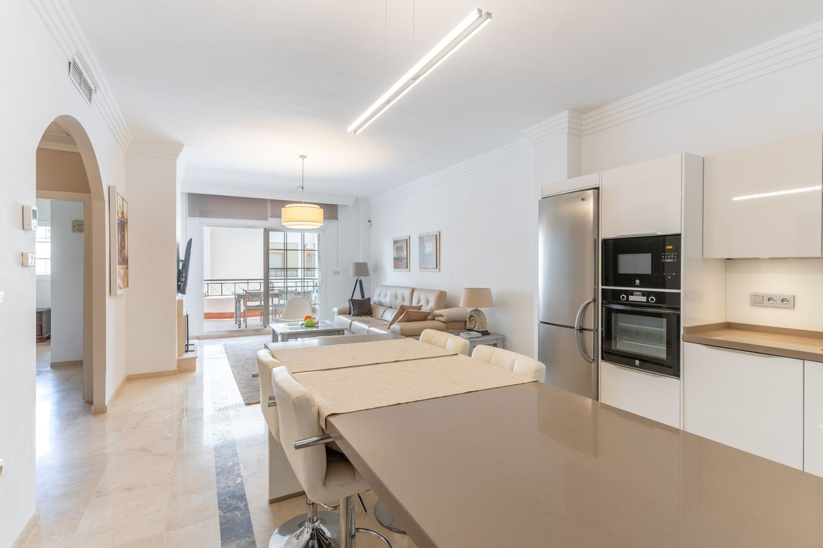 3 bedroom Apartments for sale in Nueva Andalucía – R5347081 3 bedroom Apartments for sale in Nueva Andalucía – R5347081
