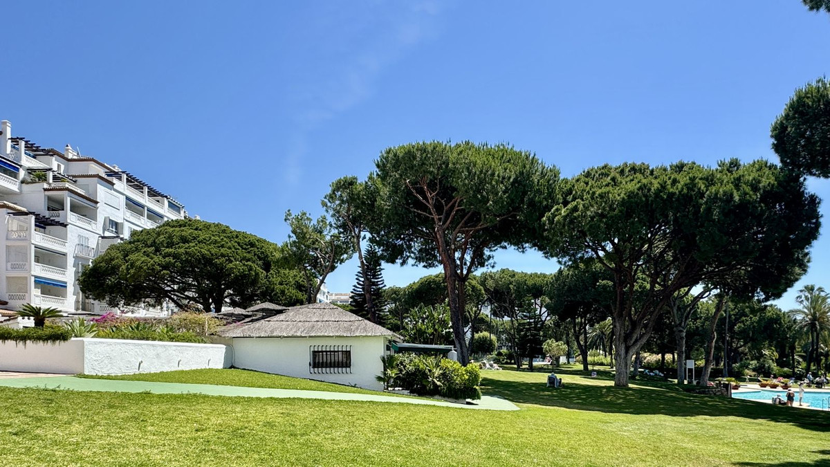 2 bedroom Apartments for sale in Puerto Banús – R5407795 2 bedroom Apartments for sale in Puerto Banús – R5407795