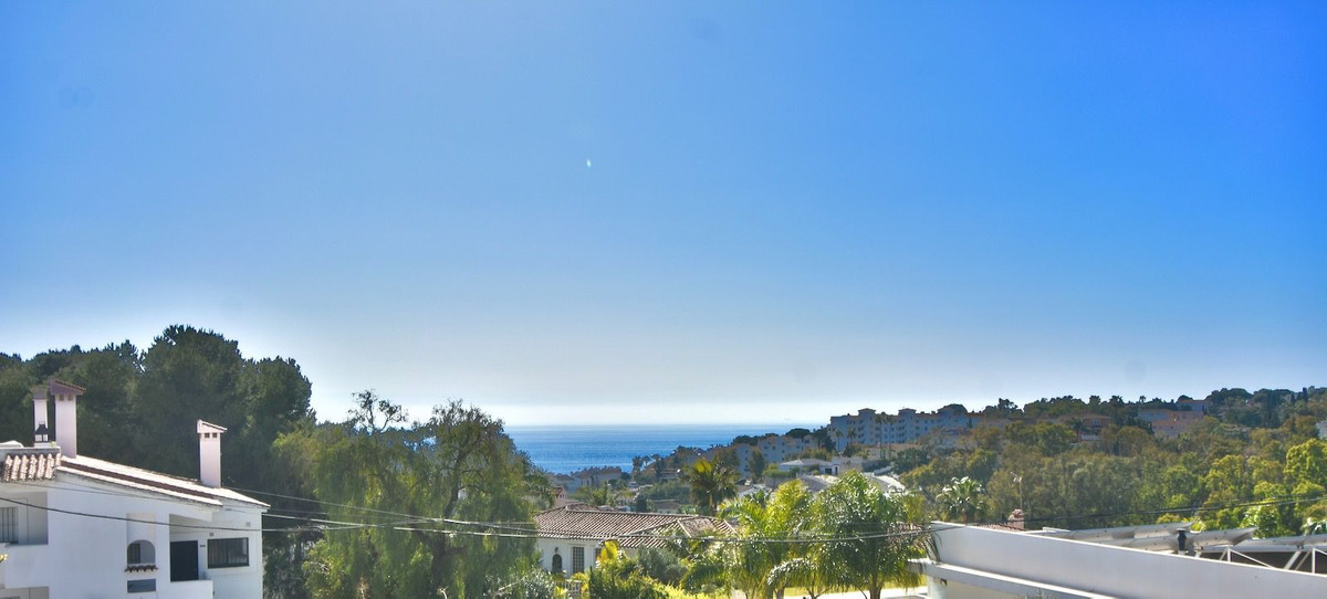 5 bedroom Villas for sale in La Cala de Mijas – R5315101 5 bedroom Villas for sale in La Cala de Mijas – R5315101