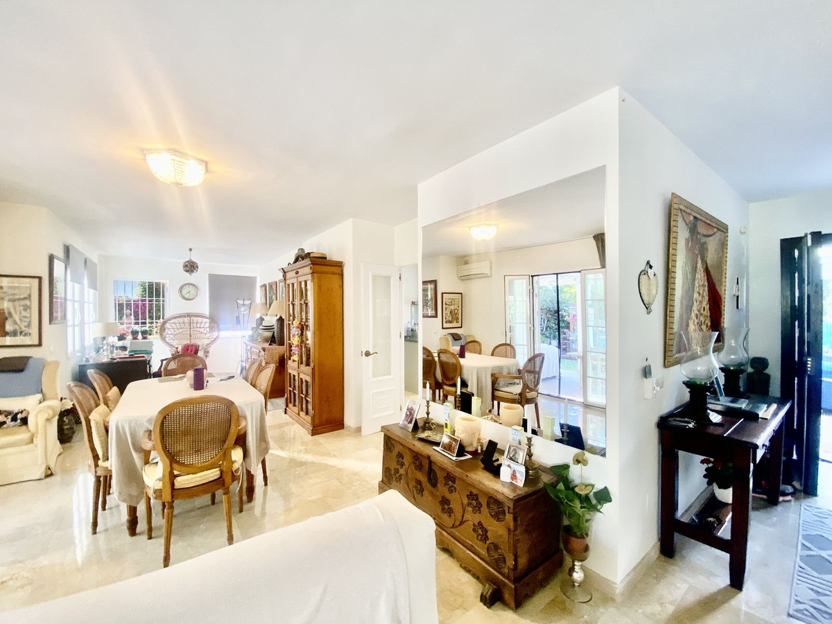 3 bedroom Villas for sale in Nueva Milla de Oro – R4433368 3 bedroom Villas for sale in Nueva Milla de Oro – R4433368