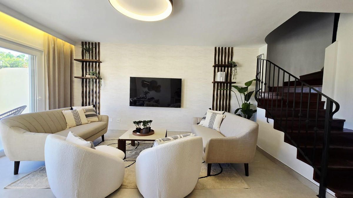 4 bedroom Apartments for sale in Nueva Andalucía – R5423698 4 bedroom Apartments for sale in Nueva Andalucía – R5423698