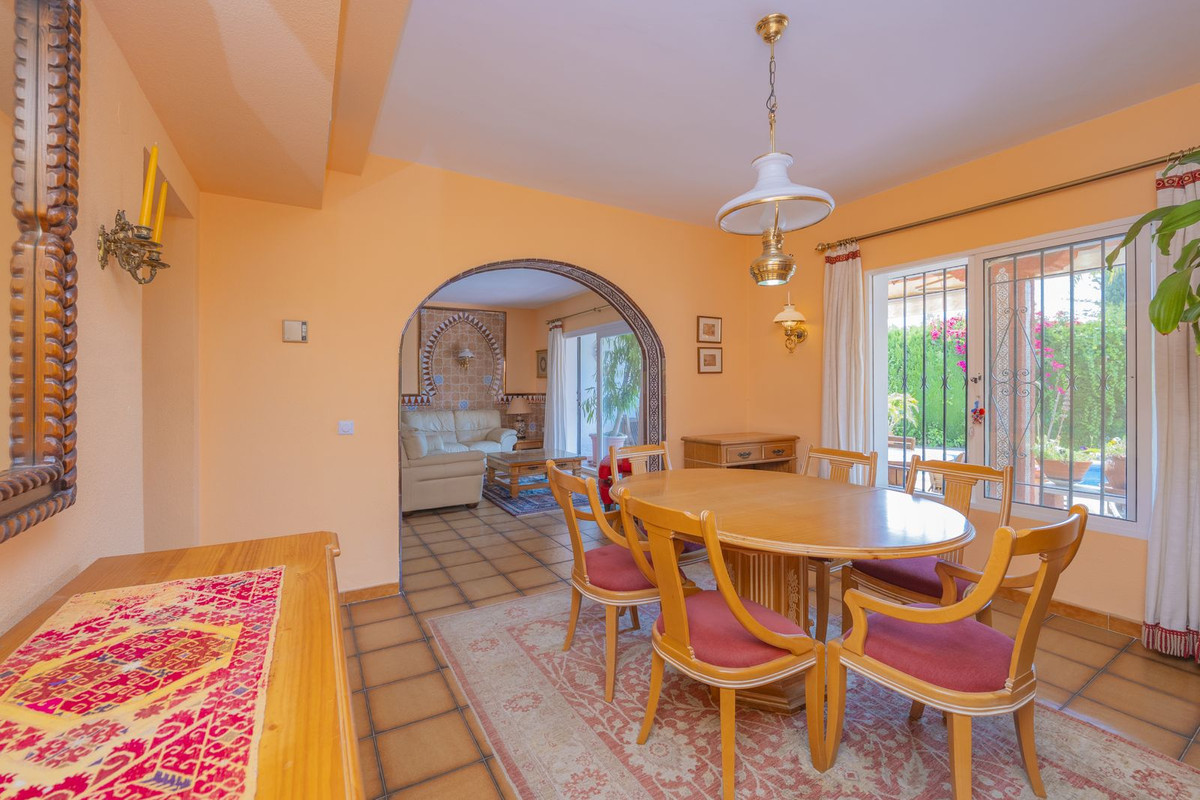 3 bedroom Villas for sale in Marbella – R5064568 3 bedroom Villas for sale in Marbella – R5064568