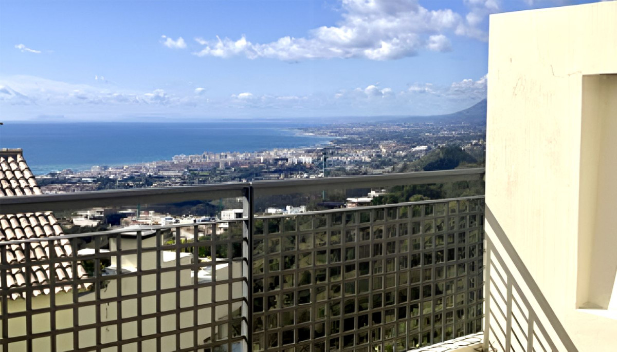 2 bedroom Apartments for sale in Altos de los Monteros – R4967812 2 bedroom Apartments for sale in Altos de los Monteros – R4967812