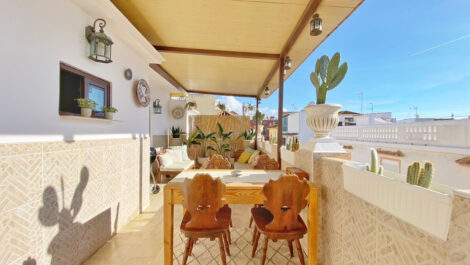 Aticos de 1 dormitorio en venta en Marbella – R5186044 Aticos de 1 dormitorio en venta en Marbella – R5186044