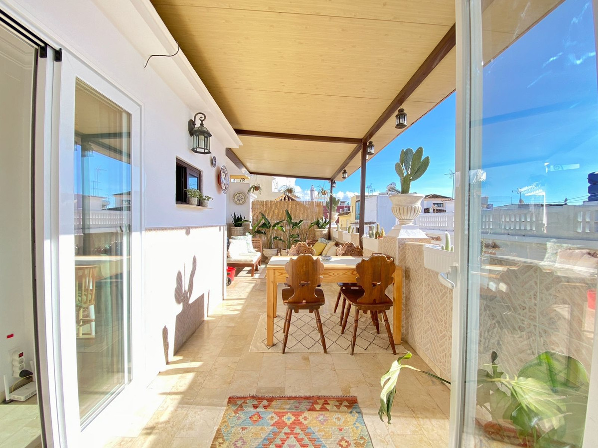 Aticos de 1 dormitorio en venta en Marbella – R5186044 Aticos de 1 dormitorio en venta en Marbella – R5186044
