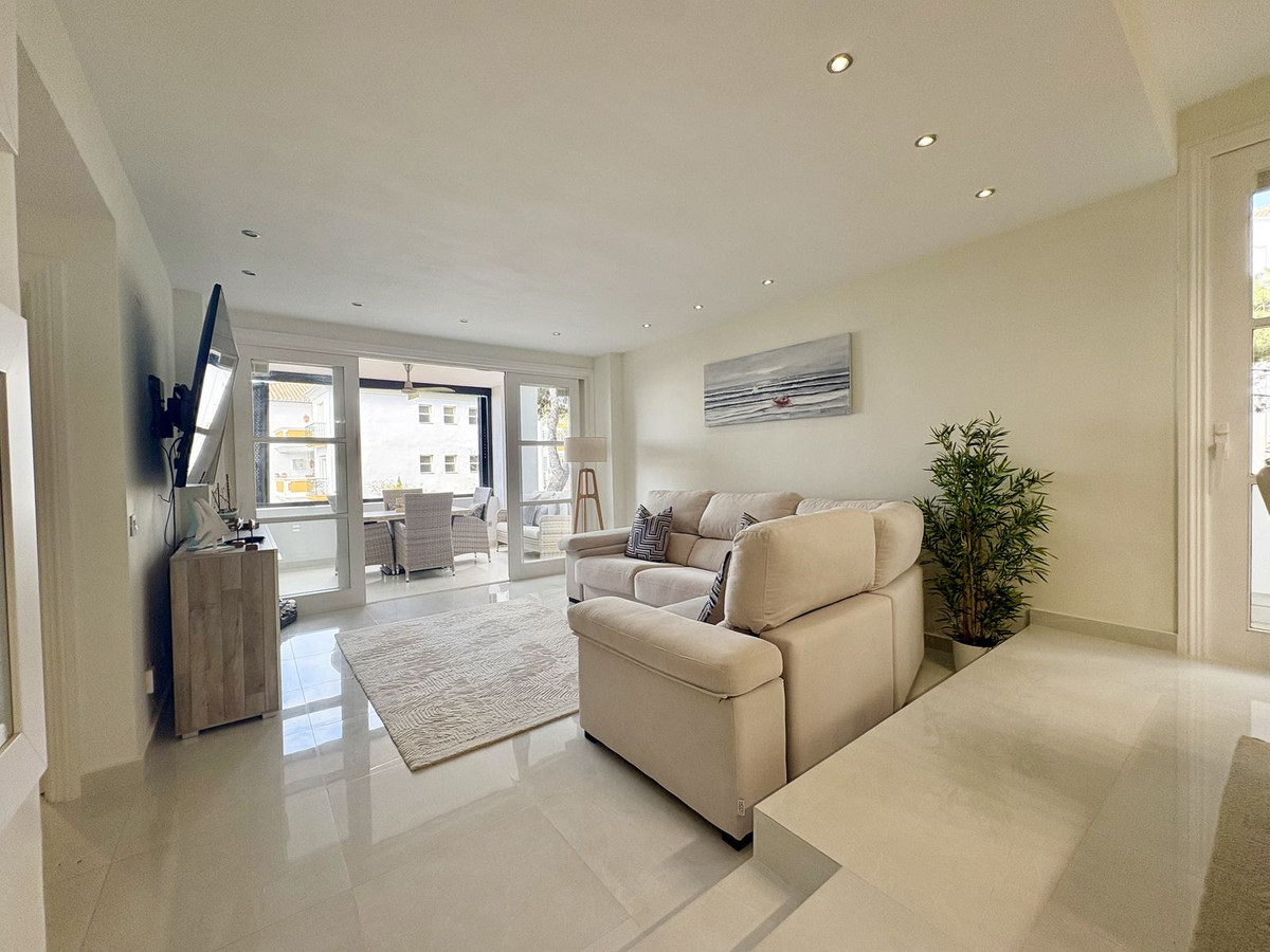 2 bedroom Apartments for sale in Elviria – R5368165 2 bedroom Apartments for sale in Elviria – R5368165