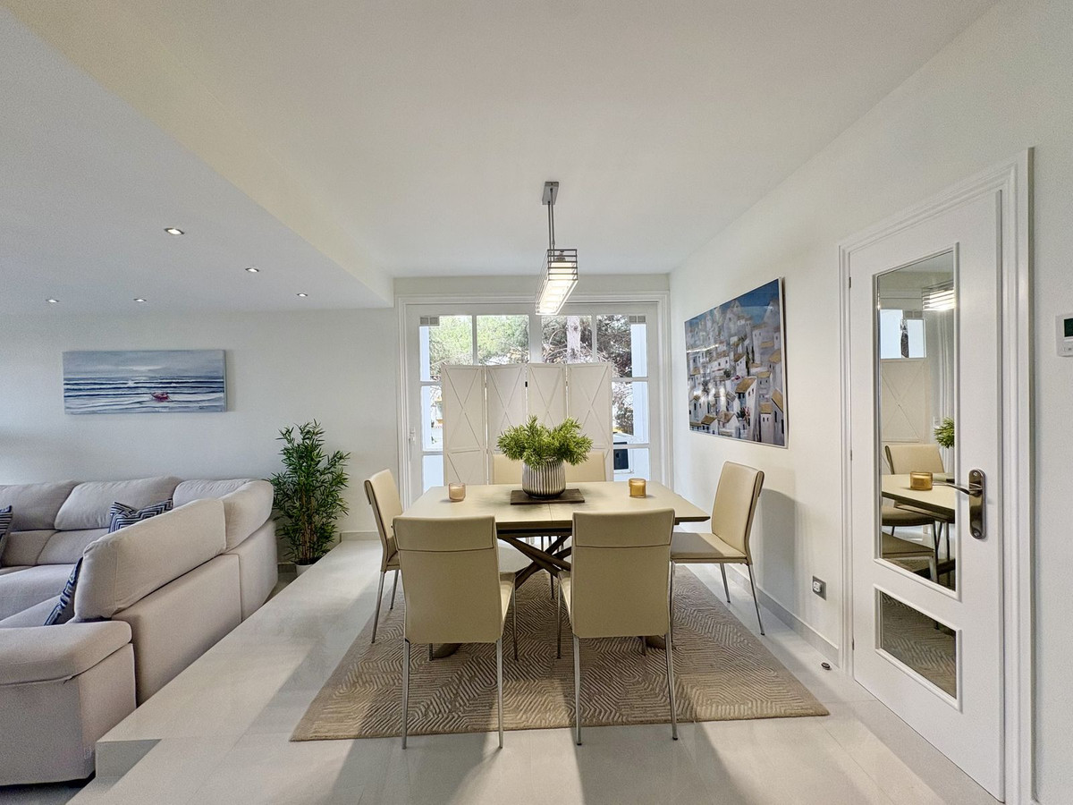 2 bedroom Apartments for sale in Elviria – R5368165 2 bedroom Apartments for sale in Elviria – R5368165