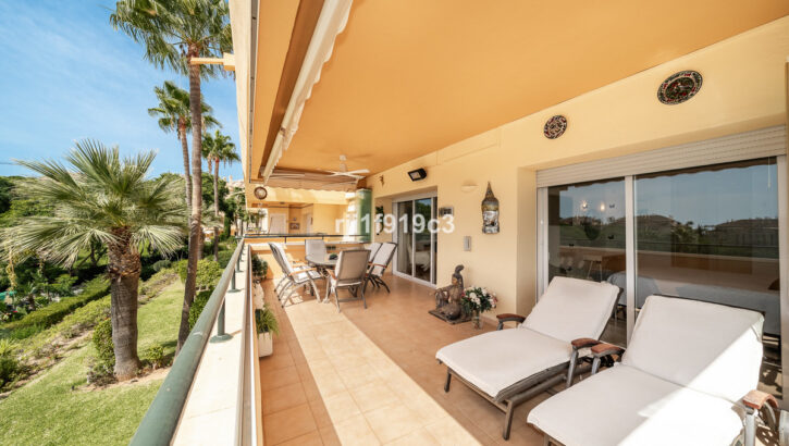 3 bedroom Apartments for sale in Elviria Hills – R5320297 in 