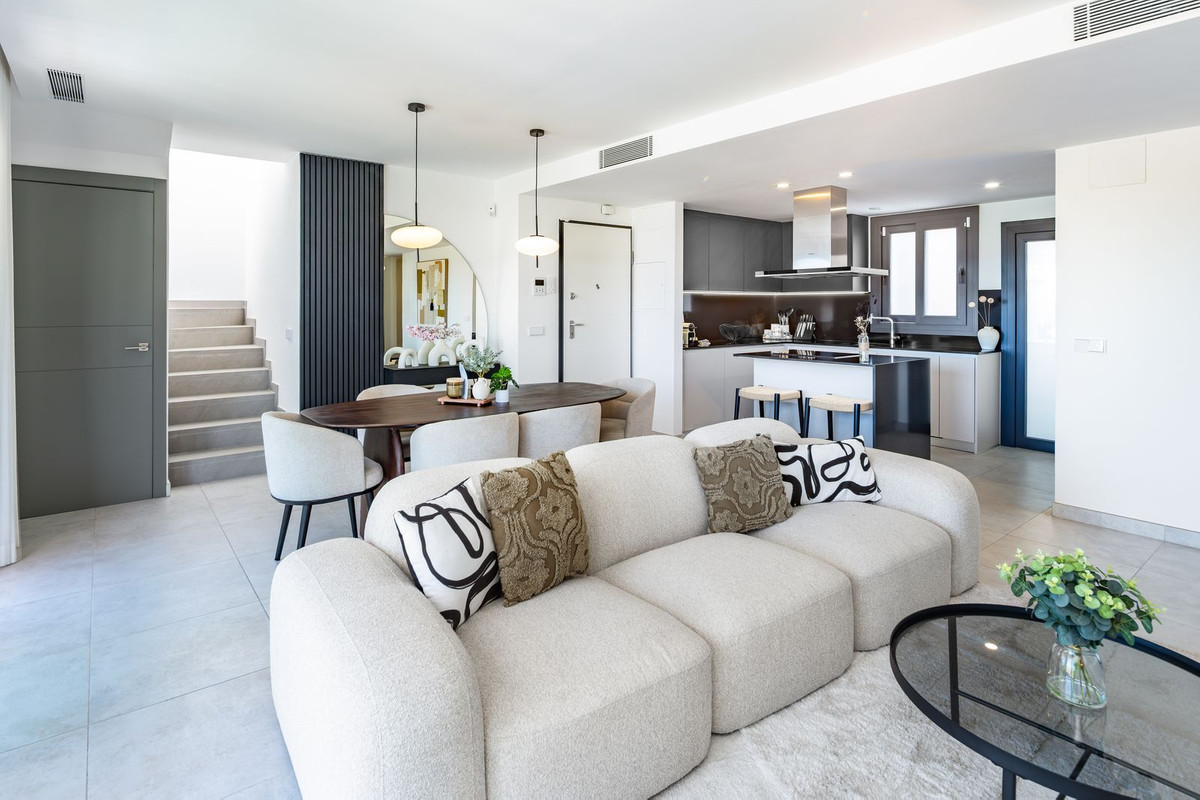3 bedroom Penthouses for sale in Nueva Milla de Oro – R5483686 3 bedroom Penthouses for sale in Nueva Milla de Oro – R5483686
