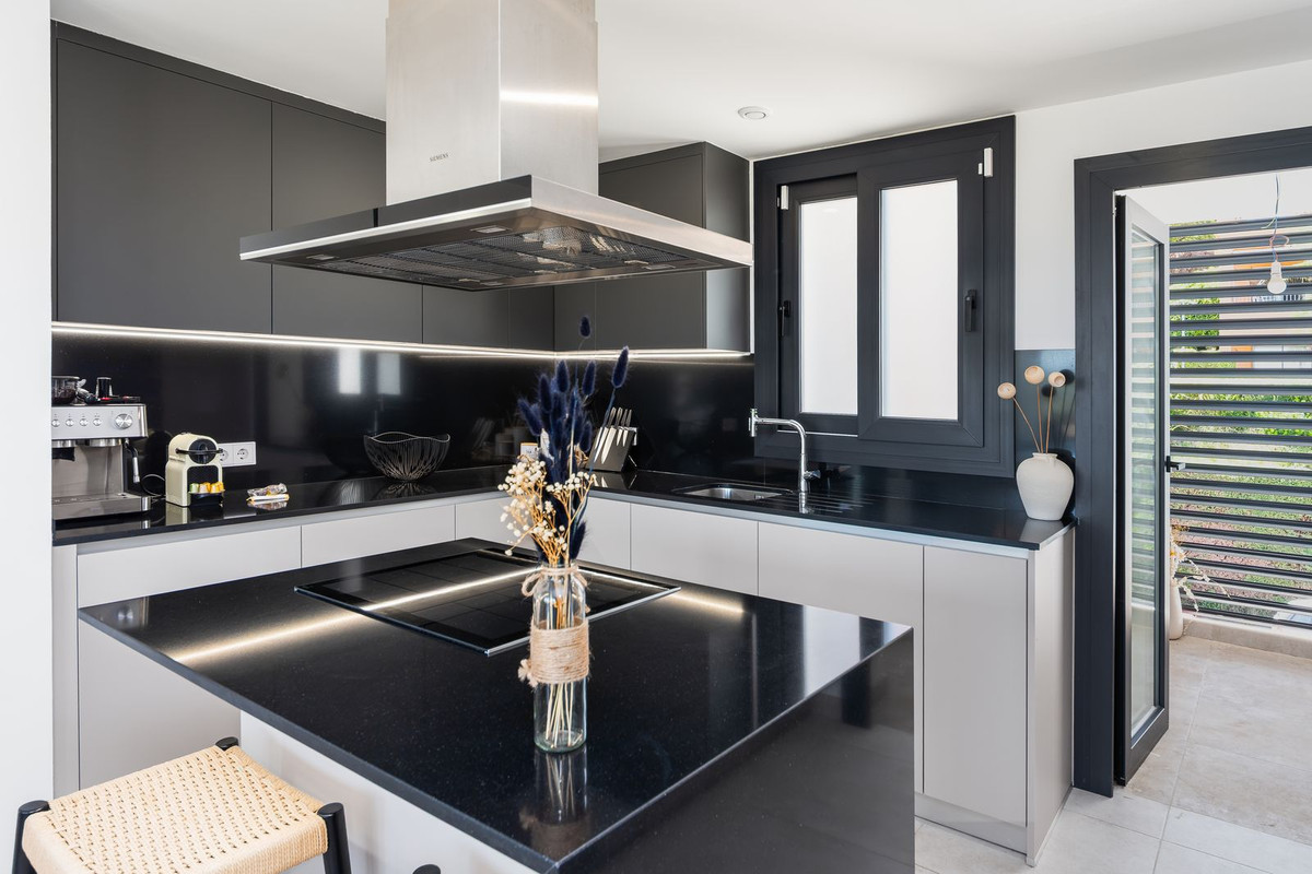 3 bedroom Penthouses for sale in Nueva Milla de Oro – R5483686 3 bedroom Penthouses for sale in Nueva Milla de Oro – R5483686