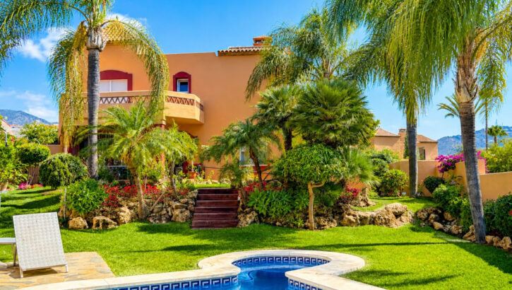 7 bedroom Semi-detached for sale in Marbella – R5431204 7 bedroom Semi-detached for sale in Marbella – R5431204 in