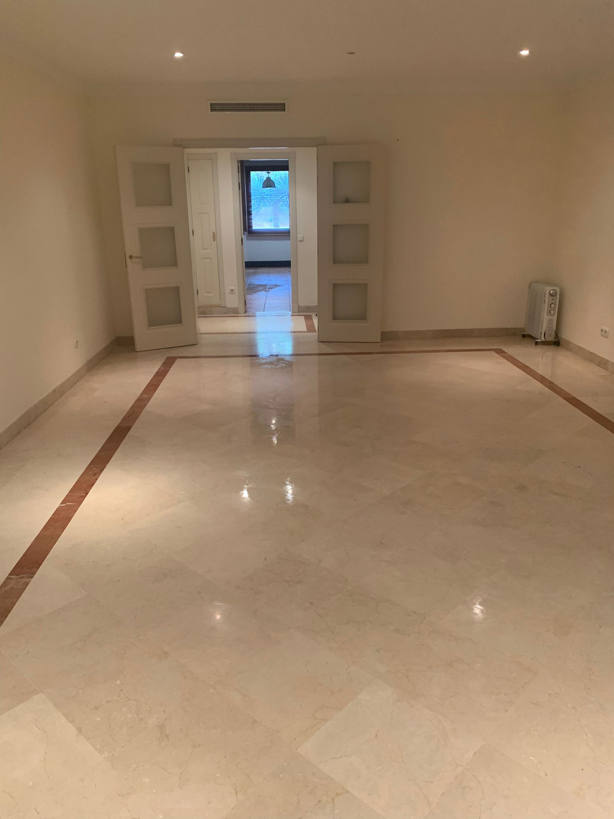 3 bedroom Apartments for sale in Bahía de Marbella – R5048143 3 bedroom Apartments for sale in Bahía de Marbella – R5048143