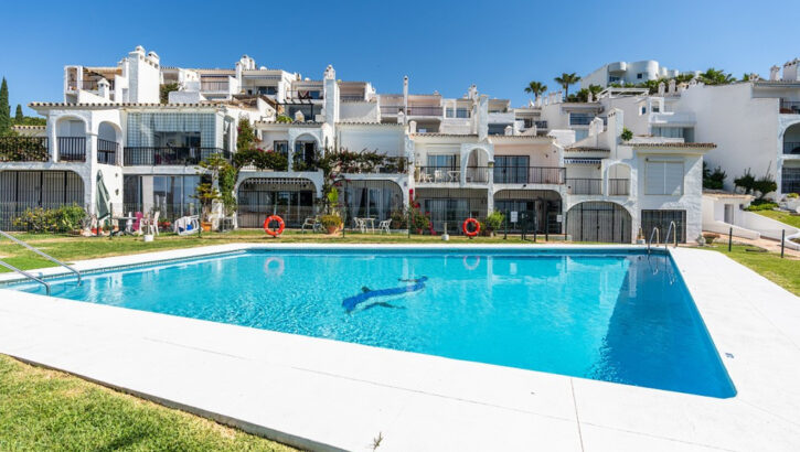 2 bedroom Apartments for sale in Calahonda – R5049928 2 bedroom Apartments for sale in Calahonda – R5049928 in
