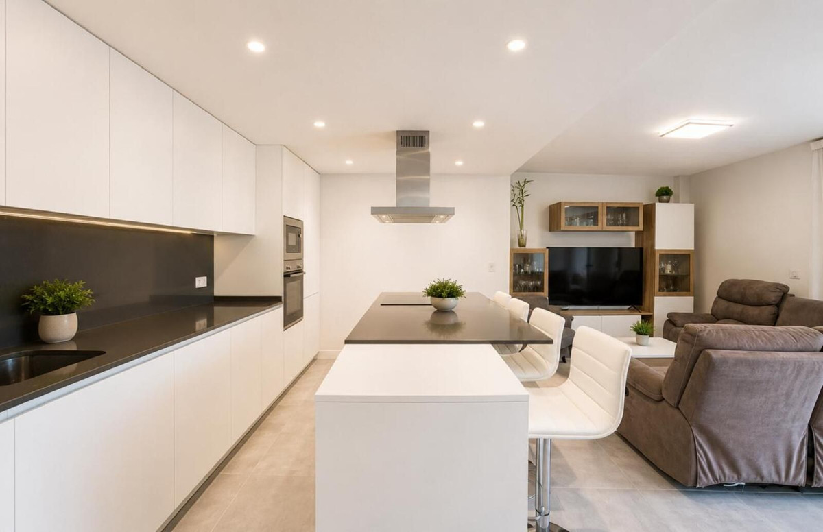 Apartamentos de 3 dormitorios en venta en Selwo – R5477338 Apartamentos de 3 dormitorios en venta en Selwo – R5477338