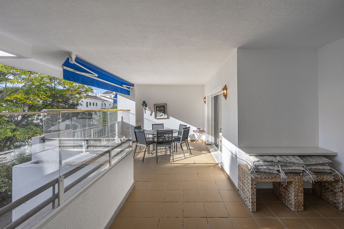 Apartamentos de 2 dormitorios en venta en Puerto Banús – R5191630 Apartamentos de 2 dormitorios en venta en Puerto Banús – R5191630