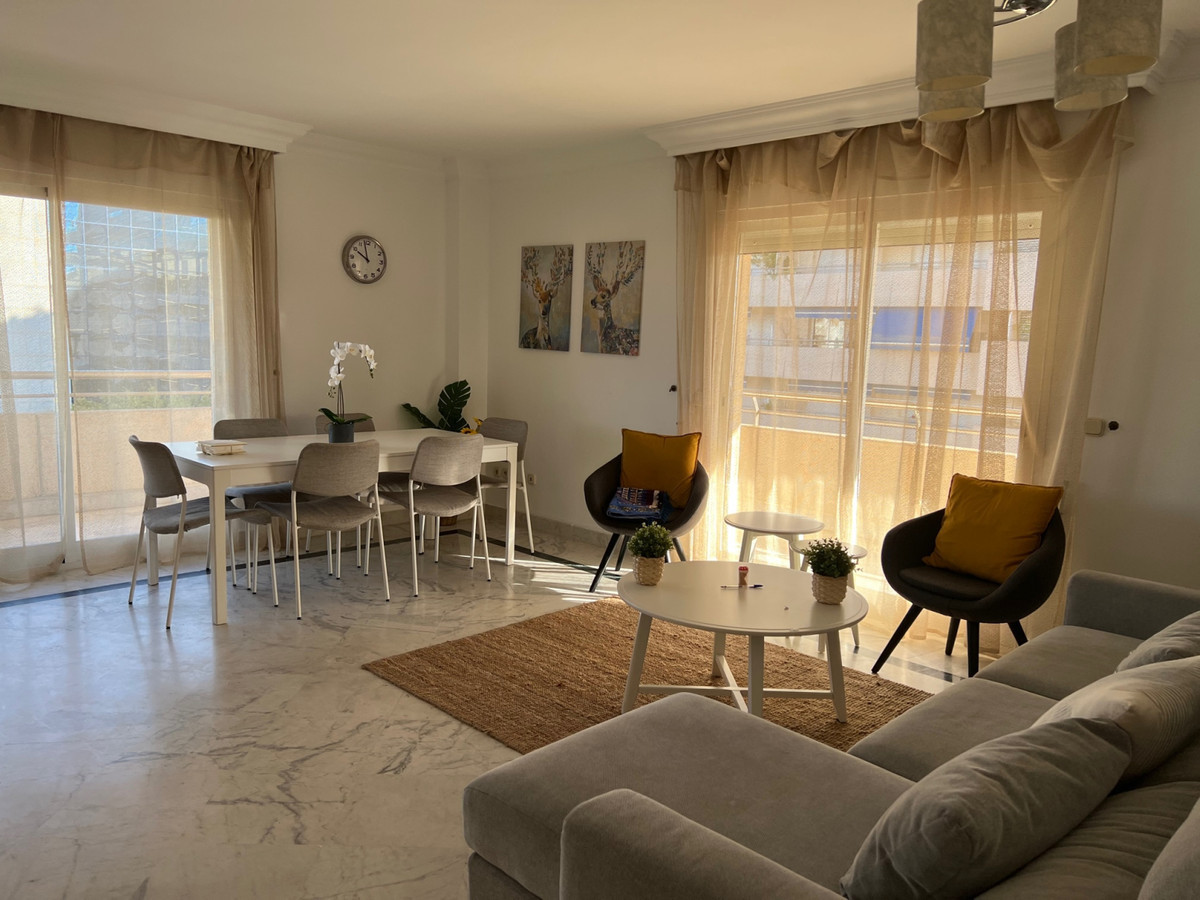 2 bedroom Apartments for sale in Puerto Banús – R4021597 2 bedroom Apartments for sale in Puerto Banús – R4021597