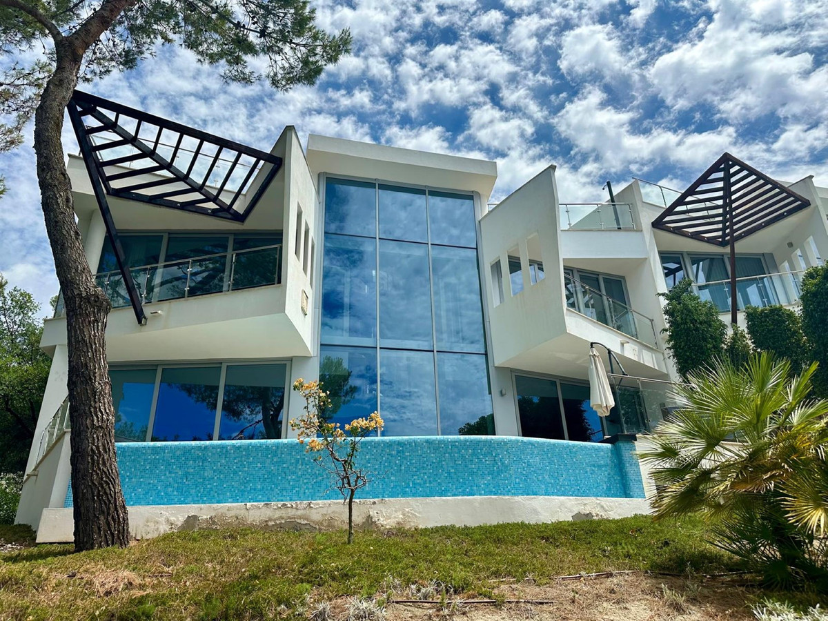 5 bedroom Townhouses for sale in Milla de Oro – R4782769 5 bedroom Townhouses for sale in Milla de Oro – R4782769