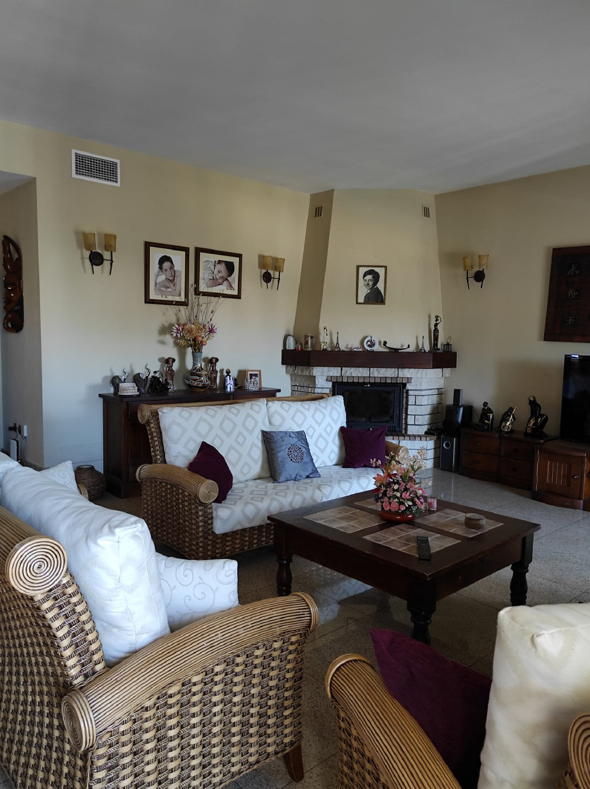 4 bedroom Villas for sale in Mijas – R3966214 4 bedroom Villas for sale in Mijas – R3966214