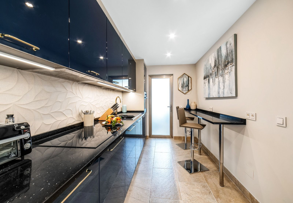 2 bedroom Apartments for sale in Puerto Banús – R5293450 2 bedroom Apartments for sale in Puerto Banús – R5293450