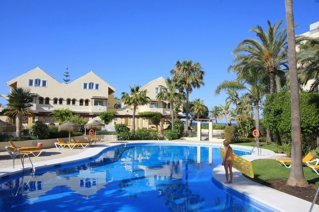 2 bedroom Apartments for sale in Elviria – R5483590 2 bedroom Apartments for sale in Elviria – R5483590