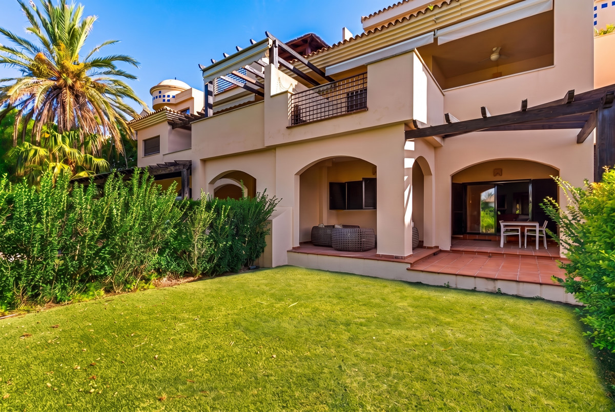2 bedroom Apartments for sale in Puerto Banús – R5475976 2 bedroom Apartments for sale in Puerto Banús – R5475976