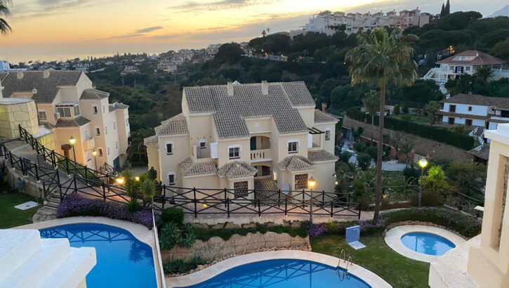 2 bedroom Apartments for sale in Elviria – R5473567 2 bedroom Apartments for sale in Elviria – R5473567 in